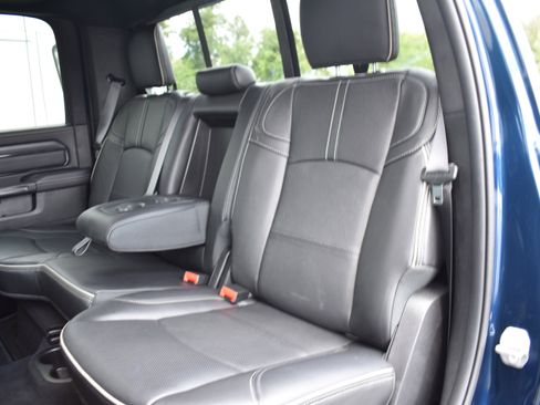 Used 2024 RAM 2500 Limited AWD/4WD image 31