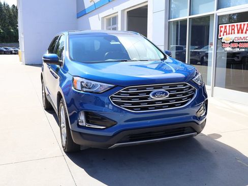 Used 2020 Ford Edge SEL w/ Convenience Package AWD/4WD image 2