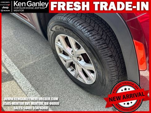 Certified 2021 Jeep Grand Cherokee L Limited AWD/4WD image 11
