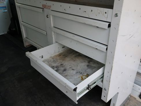 Used 2016 Ford Transit 250 130 Low Roof w/ Exterior Upgrade Package image 32