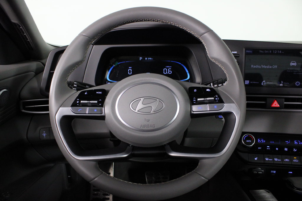 Certified 2026 Hyundai Elantra SEL Sport Premium FWD image 27