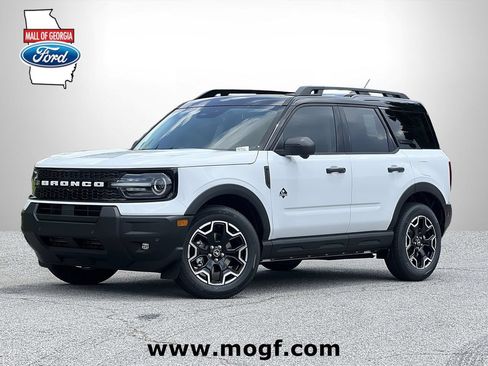 New 2026 Ford Bronco Sport Outer Banks w/ Outer Banks Tech Package+ AWD/4WD image 1