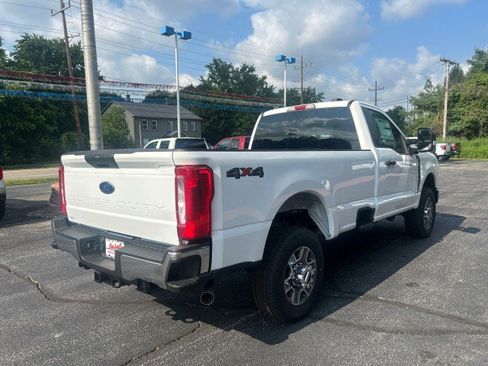 New 2025 Ford F350 XLT image 6