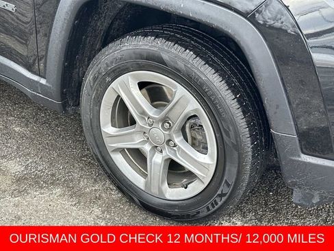 Certified 2024 Jeep Compass Sport image 7