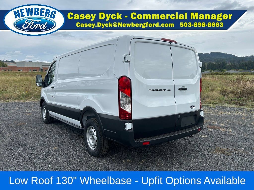 New 2026 Ford Transit 150 Low Roof w/ Load Area Protection Package RWD image 8