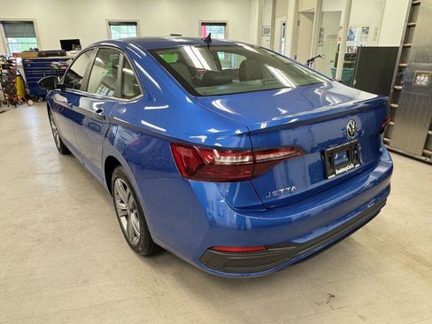 Used 2024 Volkswagen Jetta SE FWD image 27
