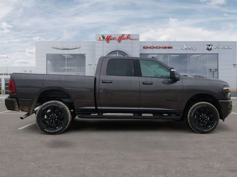 Used 2026 RAM 2500 Laramie w/ Night Edition AWD/4WD image 6