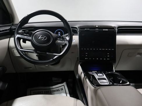 Used 2024 Hyundai Tucson Limited image 16