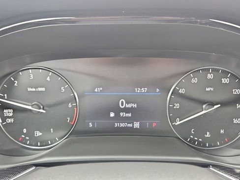 Used 2023 Buick Envision Preferred image 15