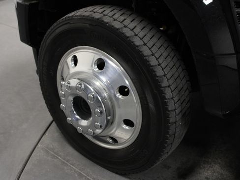 Used 2025 Ford F450 Platinum w/ Platinum Plus Package AWD/4WD image 10
