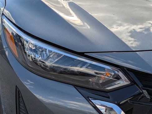 New 2025 Nissan Sentra S image 9