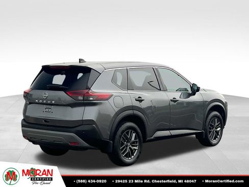Used 2022 Nissan Rogue S FWD image 5