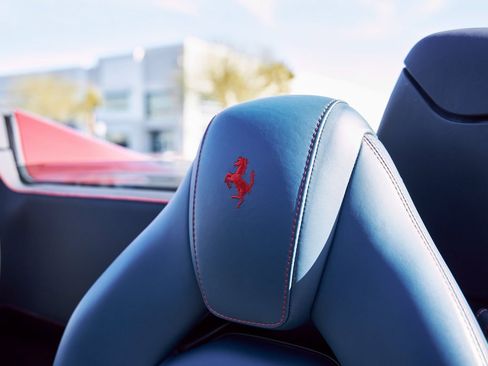 Used 2019 Ferrari 488 Spider image 50