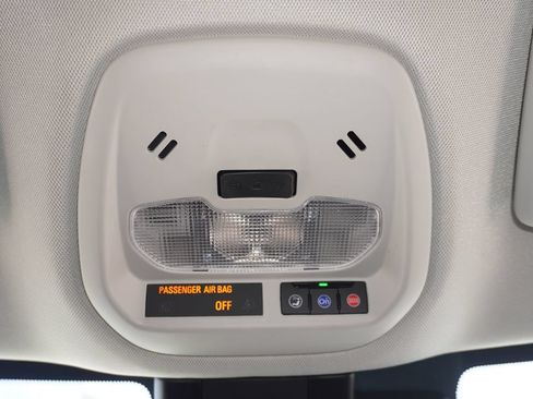 Used 2025 Chevrolet Trax LS FWD image 20