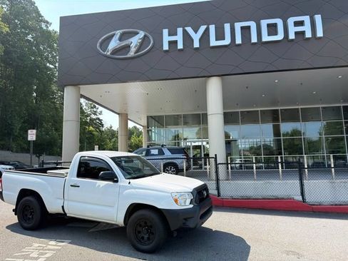 Used 2012 Toyota Tacoma 2WD Regular Cab image 1