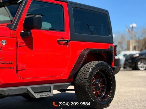 Used 2018 Jeep Wrangler Sport w/ Connectivity Group image 5