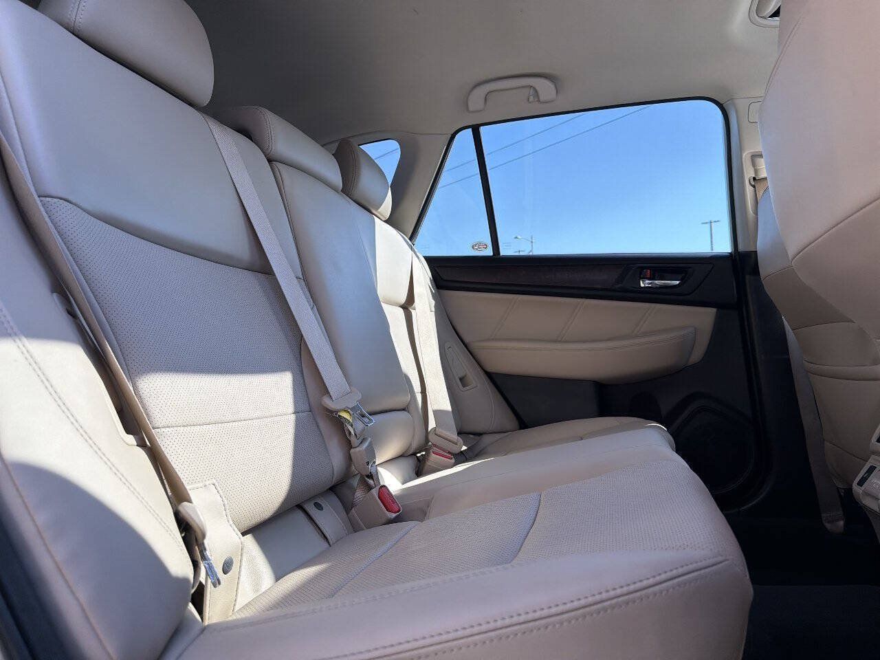 Used 2018 Subaru Outback 2.5i Limited AWD/4WD image 21