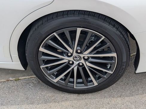 Used 2023 Lexus ES 350 w/ Premium Package FWD image 22