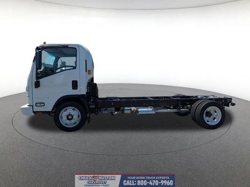New 2024 Chevrolet Low Cab Forward image 14