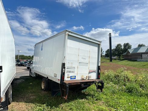 Used 2017 Ford E-450 and Econoline 450 Super Duty w/ Power Windows & Locks Group RWD image 7