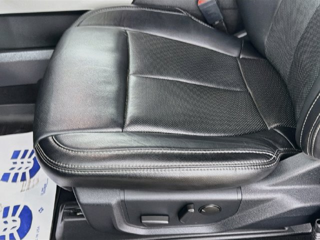 Used 2020 Ford F250 Lariat w/ Lariat Ultimate Package AWD/4WD image 18
