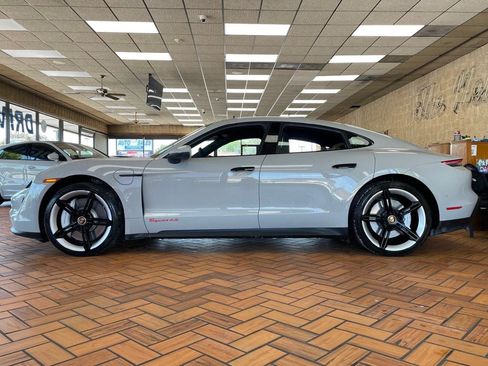 Used 2022 Porsche Taycan 4S AWD/4WD image 5