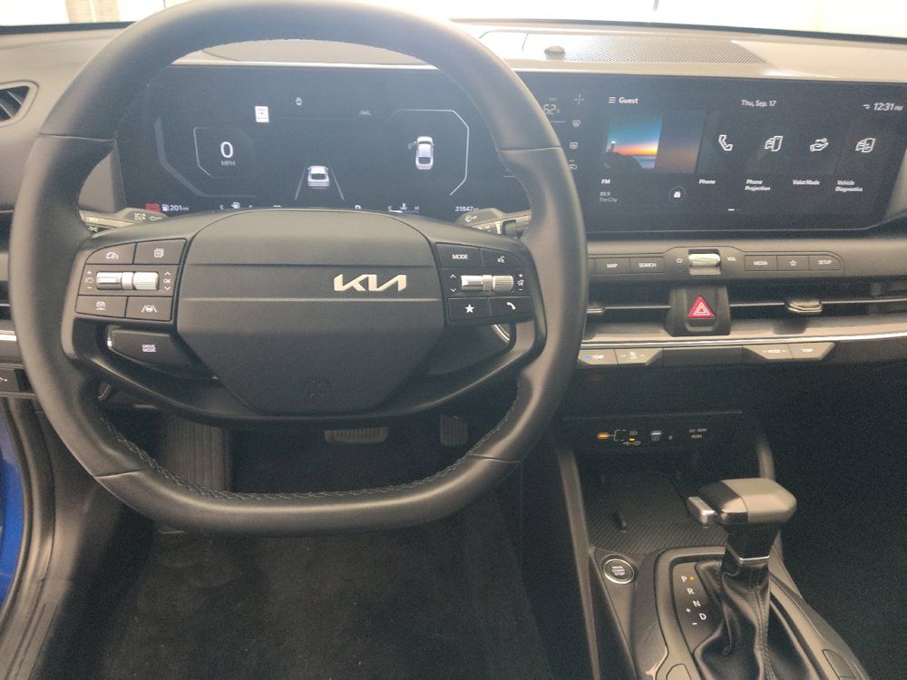 Used 2025 Kia K4 EX FWD image 22