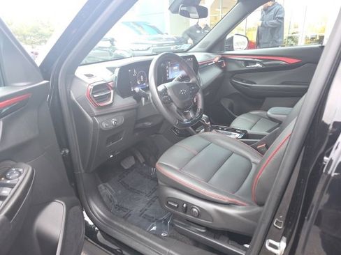 Used 2024 Chevrolet TrailBlazer RS image 11