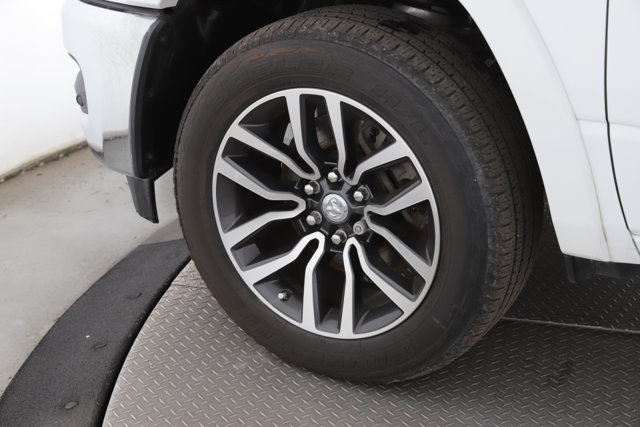 Used 2025 RAM 1500 Limited AWD/4WD image 13