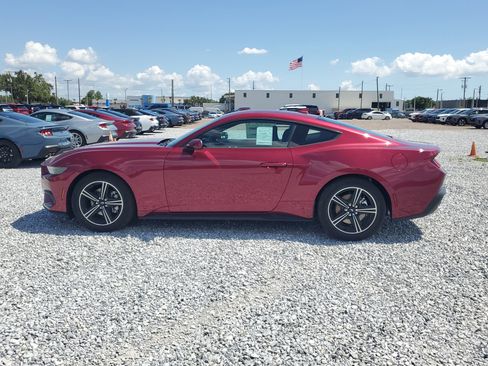 New 2025 Ford Mustang Coupe image 7