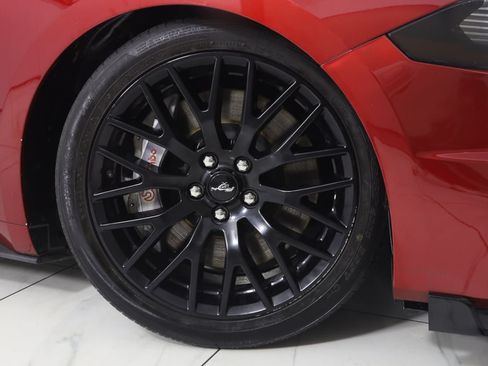 Used 2019 Ford Mustang GT Premium w/ GT Performance Package RWD image 16