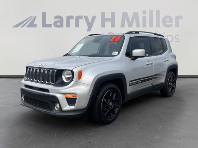 Used 2020 Jeep Renegade Latitude w/ UConnect 8.4 Nav Group