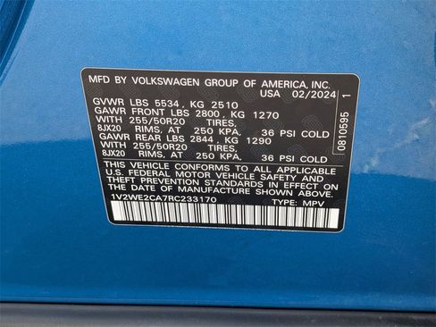 Used 2024 Volkswagen Atlas Cross Sport SE image 35