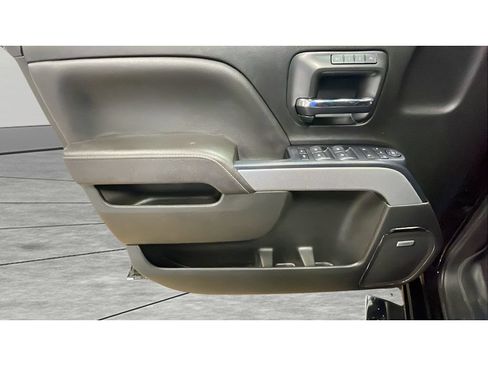 Used 2017 Chevrolet Silverado 1500 LTZ Z71 AWD/4WD image 10