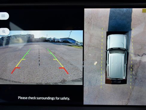 New 2026 Ford Bronco Outer Banks w/ Sasquatch Package image 13