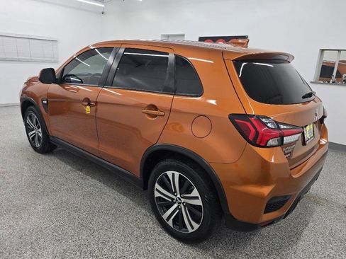 Used 2020 Mitsubishi Outlander Sport ES FWD image 4