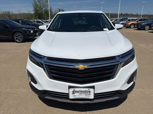 Used 2024 Chevrolet Equinox LT AWD/4WD image 8