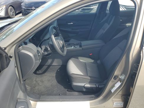 New 2026 Nissan Sentra SV image 9