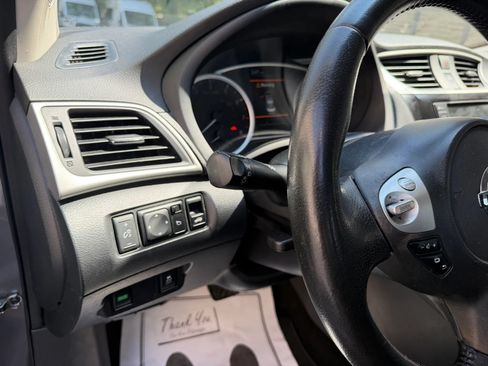 Used 2019 Nissan Sentra SV FWD image 25