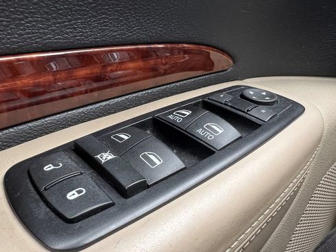 Used 2015 Dodge Durango Citadel w/ Technology Group AWD/4WD image 29