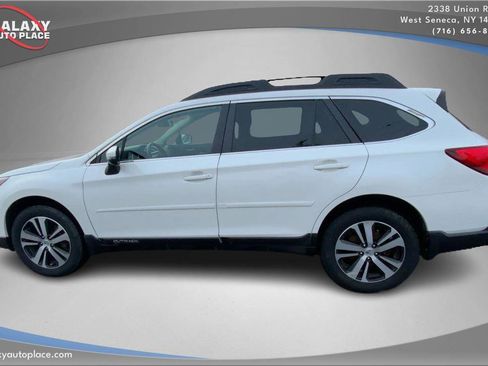 Used 2018 Subaru Outback 2.5i Limited image 8