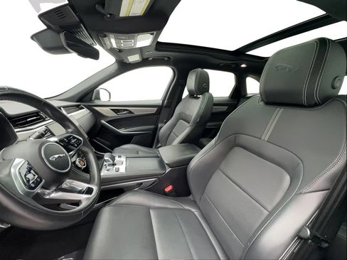 Used 2025 Jaguar F-PACE R-Dynamic S AWD/4WD image 19