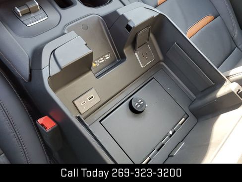 New 2026 GMC Sierra 2500 AT4 w/ AT4 Premium Plus Package image 28