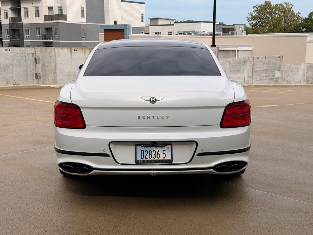 Used 2021 Bentley Flying Spur V8 AWD/4WD image 4