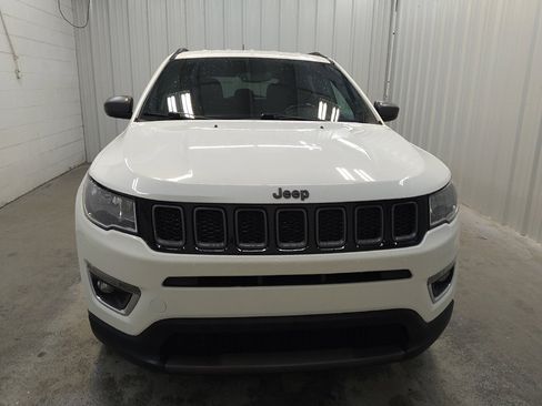 Used 2021 Jeep Compass Latitude image 14