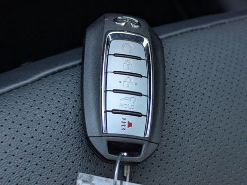 Used 2023 INFINITI QX55 Essential image 35