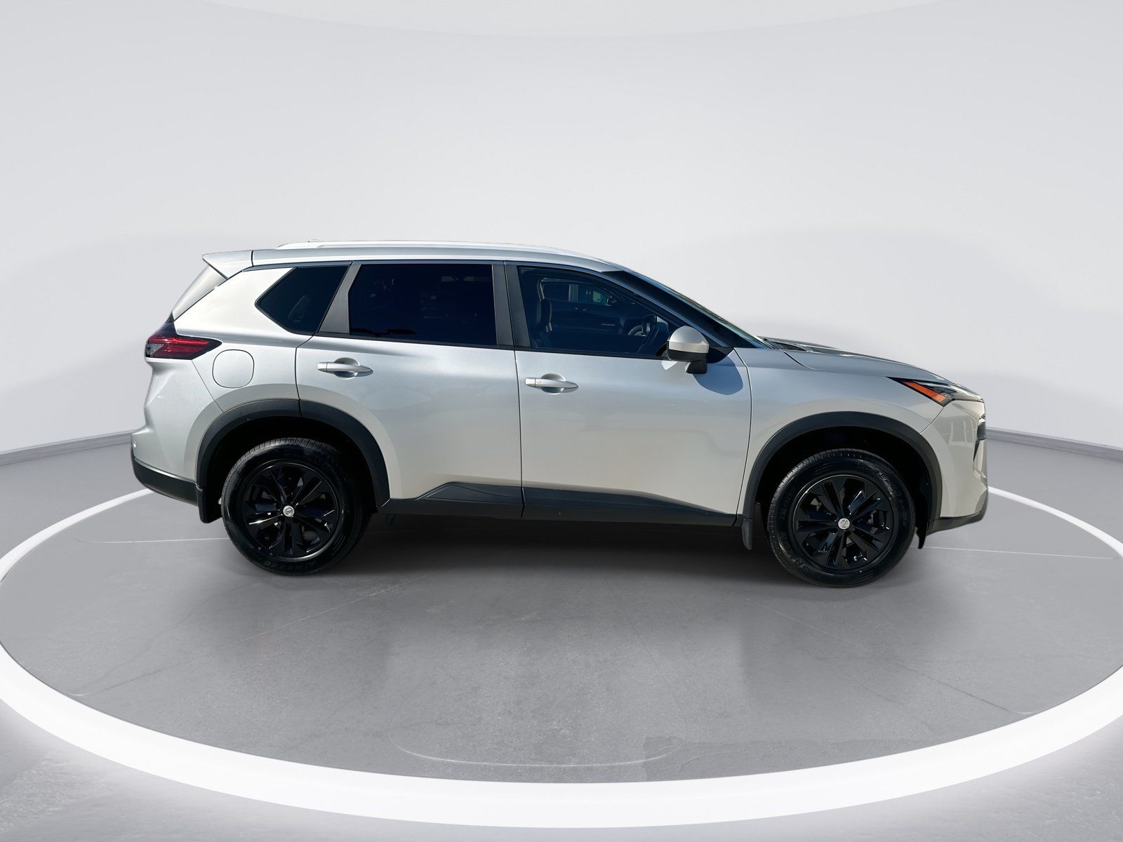 Used 2024 Nissan Rogue SV w/ SV Premium Package AWD/4WD image 10