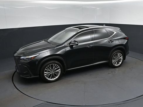 Certified 2025 Lexus NX 350 AWD w/ Premium Package image 31