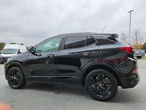 Used 2024 Buick Encore GX Sport Touring w/ Comfort Package image 5