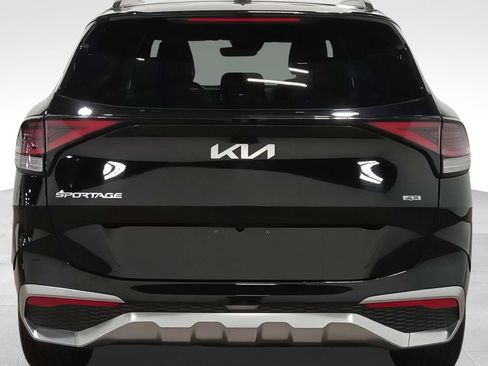 Used 2023 Kia Sportage SX AWD/4WD image 4